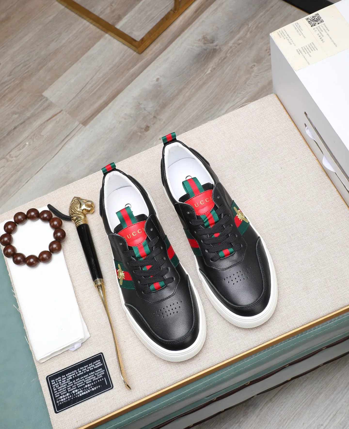 Men's shoes 💰460 GUCCI🔍🔍The latest models are on sale at the same time at the counter. Original calfskin imported from Italy, genuine leather lining, (high-end, extravagant, and classy) with exquisite workmanship. Soles: Original soles specially provided by the original factory. ⚠Exclusive double-layer movable molded soles are super comfortable⚠. Photos of the real thing🎬The real thing is even better🔍🔍"High quality·Follow the order" Code number 38-44